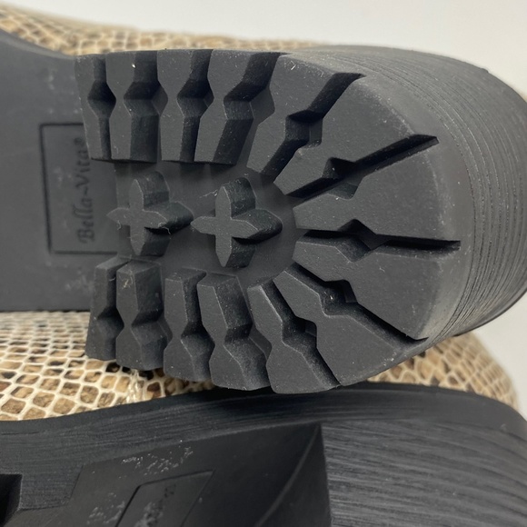 Bella Vita Womens Size 10 M Connery Boots Natural Snake Stretch Fabric Side Zip - Picture 10 of 12